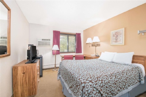 Days Inn by Wyndham Sioux Falls Airport , SD 57104 near (Joe Foss Field) Sioux Falls Regional Airport View Point 6